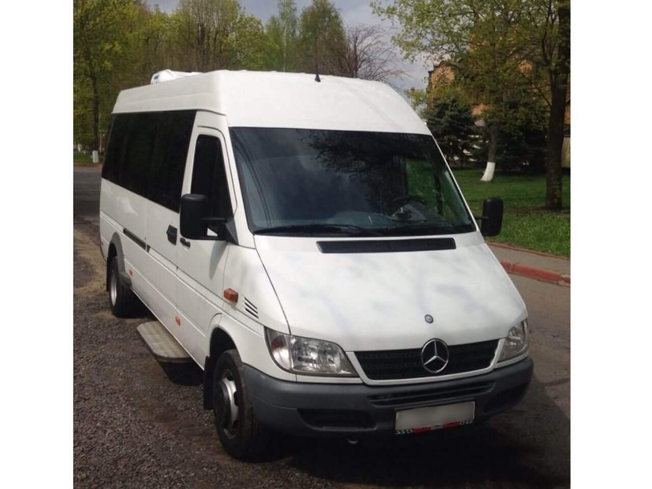 Mercedes-Benz Sprinter 413