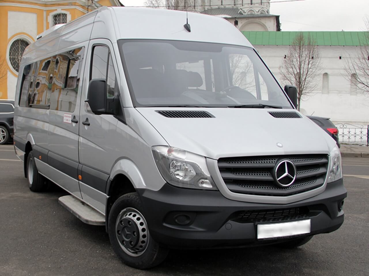 Mercedes-Benz Sprinter 513
