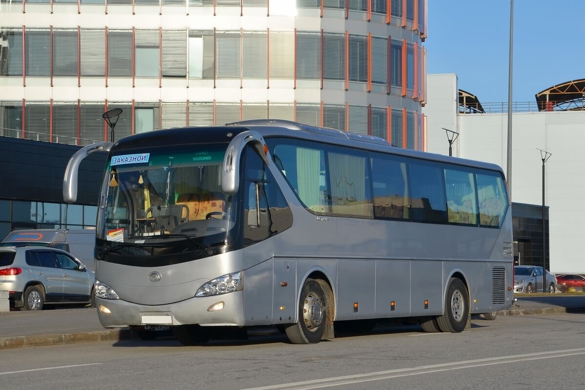 Yutong ZK6119HA